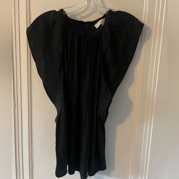 LOFT Tops - Loft Flutter Sleeve Top